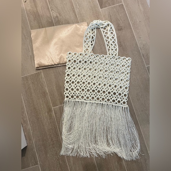 NWT My Beachy Side LARGE Crochet Embroidered Fringe shoulder bag Purse in Ivory - Picture 5 of 8